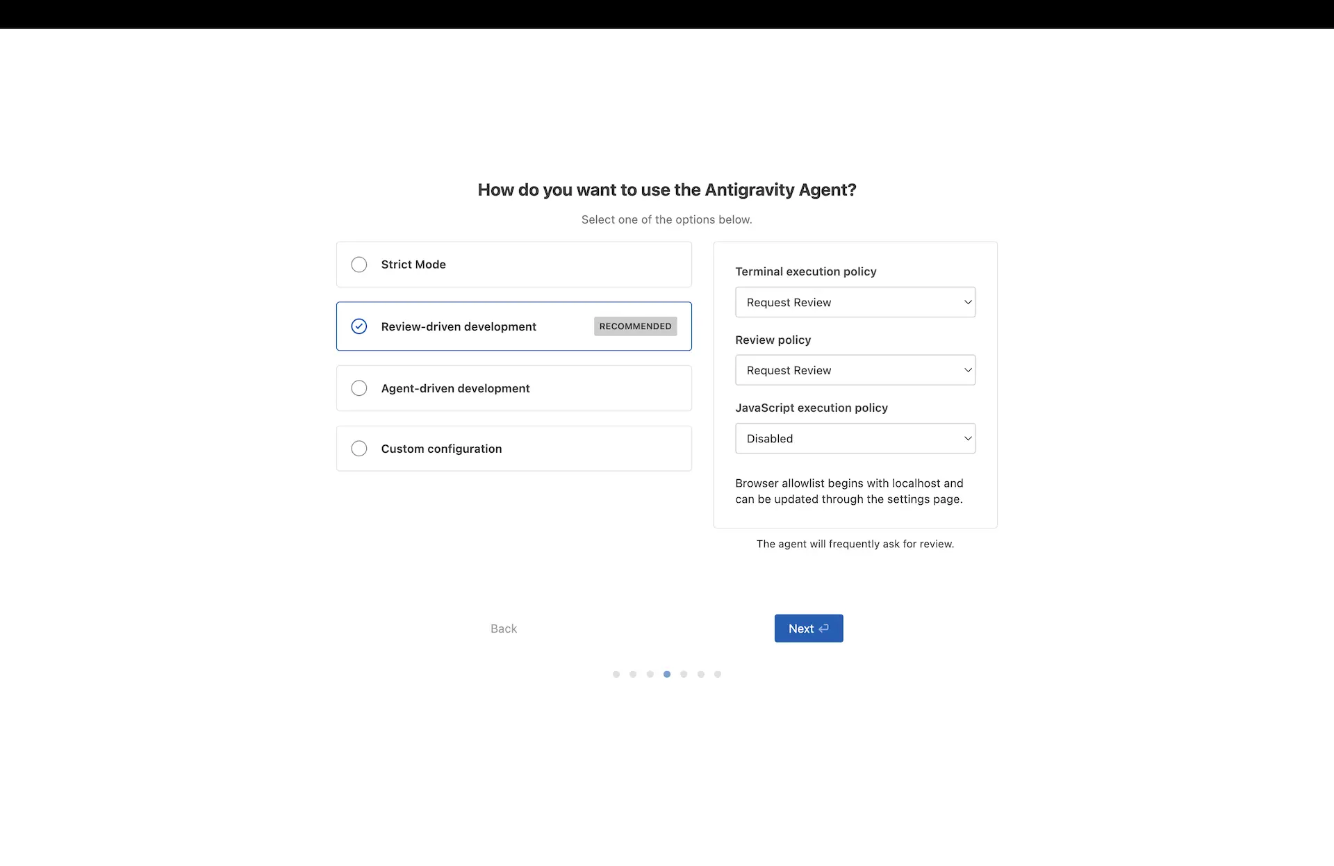 Antigravity Agent 權限設定頁面，標題為「How do you want to use the Antigravity Agent?」，選中「Review-driven development (Recommended)」，右側顯示終端機與代碼審查的詳細政策設定。